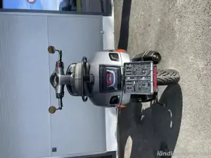 Vespa GTS 310 Supersport Grau Spezial Bild 4