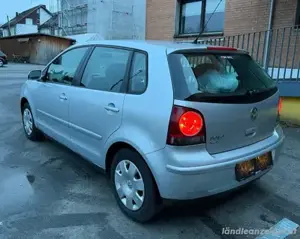 Vw polo 9n 1.2 54ps frisch ab tüv Bild 4