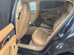 Porsche Panamera Bild 17