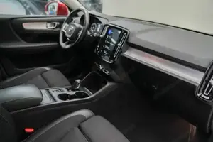 Volvo XC40 D3 A Momentum LED PDC KAM W-Paket elSitz Bild 7