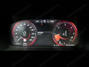 Volvo XC40 D3 A Momentum LED PDC KAM W-Paket elSitz Bild 4