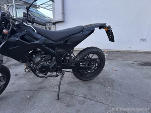 Moped Rieju MRT 50 Bild 2