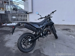 Moped Rieju MRT 50 Bild 4