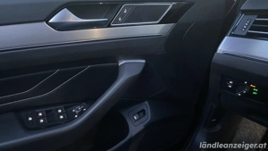 VW Passat Variant Elegance 2.0 TDI SCR DSG   Top gepflegt, voll ausgestattet Bild 9