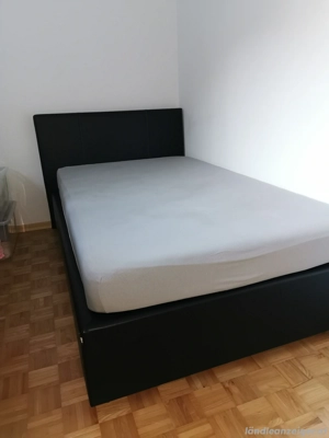 Bett mit Matratze Zustand mittelmäßig 