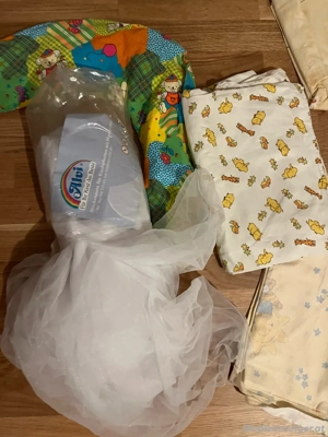  Baby Bettwäsche mit zubehör  Bild 3