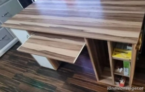 Schreibtisch Bild 2