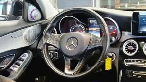 Mercedes-Benz C 180 Bild 12