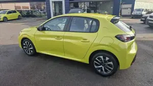 Peugeot 208 Bild 2