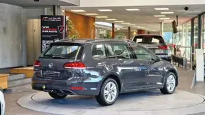 Volkswagen Golf Bild 8