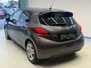 Peugeot 208 Bild 4