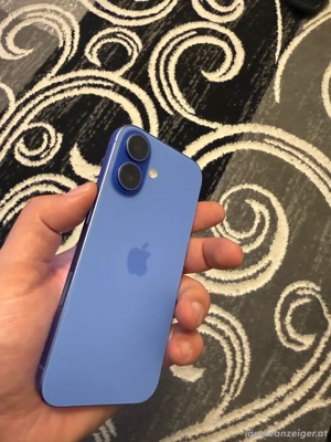 iphone 16 blau neuwertig  Bild 2