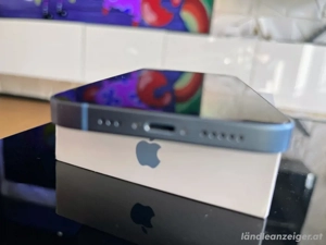 iPhone 14 128 GB in blau Bild 6