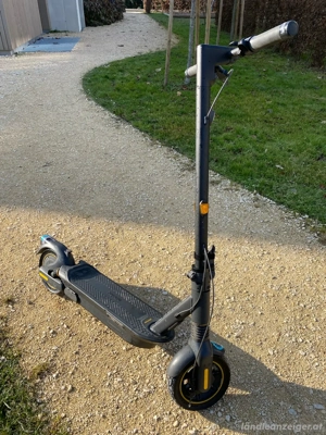 Segway Ninebot G2 Max E Scooter Bild 8