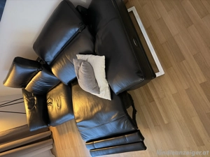Ledercouch Designercouch mit elektrischer Relaxfunktion und USB Auflademöglichkeit für Handy usw.  Bild 3