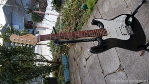 E Gitarre, Übungsgitarre Bild 2