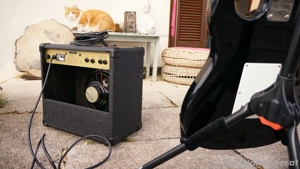 Verstärker für E-Gitarre 80W Bild 2