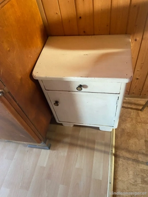 Altes Vollholz Kästchen