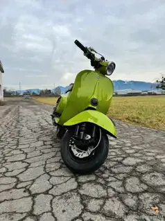 Vespa Quattrini M200s (Primavera,ET3,50n)
