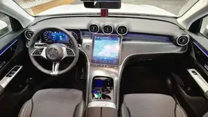 Mercedes-Benz C 200 Bild 13