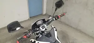 Husqvarna SM 630 Supermoto 6 2011 EZ 18.000 km 600 ccm Bild 4