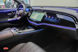 Mercedes-Benz E 300 Bild 7