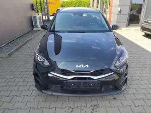 Kia Ceed SW / cee'd SW Ceed SW / cee'd Spin AT Spin*Navi*Shzg*Lhzg*PDC...