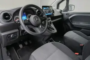 MERCEDES-BENZ Citan 113 Tourer BASE Lang LED PDC Navi FLA KAM Bild 4