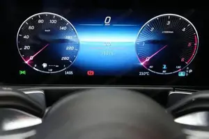 MERCEDES-BENZ GLB 220 d 4MATIC AMG Line el.Heck SpurW ParkAss. Bild 4