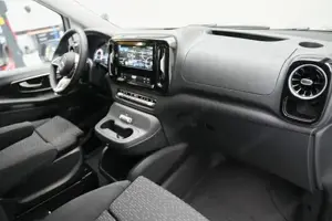 Mercedes-Benz eVito 112 Kasten Lang Navi KAM SpurW SpurH LM Bild 7
