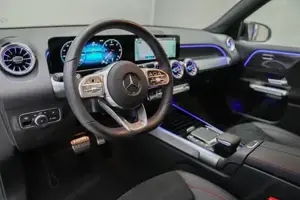 Mercedes-Benz GLB 200 d 4MATIC Night Navi Sport KAM SpurW SpurH Bild 5