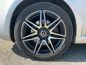 Mercedes-Benz V 300 d 4MATIC EXCLUSIVE Lang Luft Pano ACC Navi Bild 11