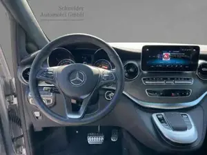 Mercedes-Benz V 300 d 4MATIC EXCLUSIVE Lang Luft Pano ACC Navi Bild 5