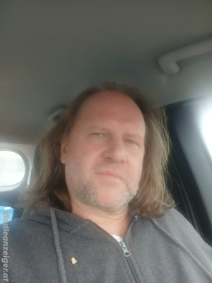 Suche Wohnung im OG oder DG ab 1. Mai 2026