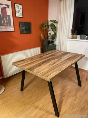 Esstisch Neuwertig  Bild 3