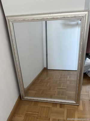 Wunderschöner Spiegel