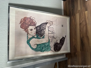 Wandbild Sitzende Frau von Egon Schiele