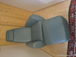 Wohnzimmersessel mit separatem Fussteil