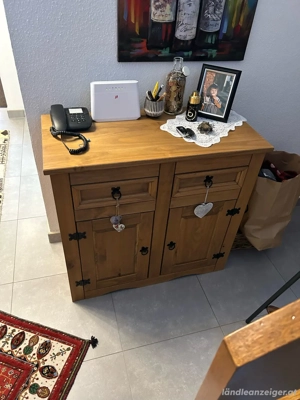  Vollholzkommode Bild 2
