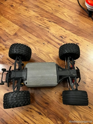 Traxxas Rustler 4x4 vxl  Bild 3