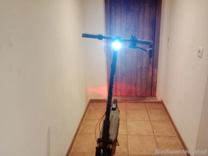 Navee GT3 E-Scooter  Bild 2