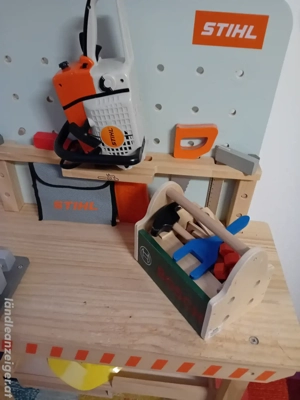 Kinder Werkbank aus Holz Marke Stihl