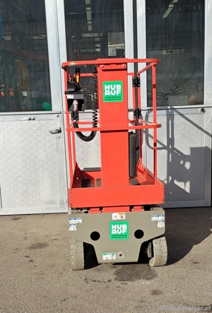 Haulotte Star 6 AC Mastbühne Arbeitsbühne Bild 5