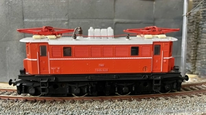 Klein Modellbahn E-Lok ÖBB 1245, rot, H0, Gleichstrom, analog