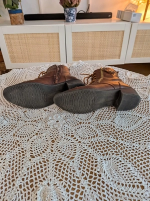 Damen-Lederschuhe zu verkaufen - Größe 39 Bild 2