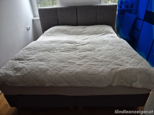 Boxspringbett 180 200 cm   Anthrazit   inkl. Matratze   Top Zustand