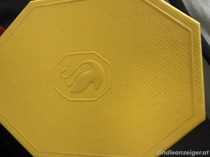 Swarovski, Gema Drop-Ohrhänger Asymmetrisches Design, Verschiedene Schliffe, Extralang, Grün Bild 4