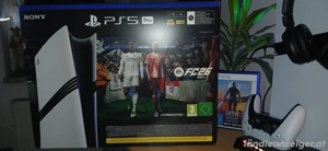 PLAY STATION 5 Pro 2 TB Bundle Version inklusive FIFA26 .  Bild 3