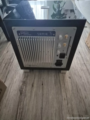 REL T7 aktiver Subwoofer Bild 4