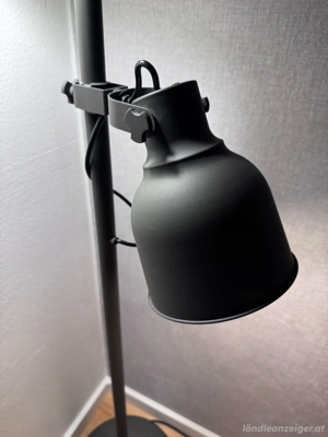 Ikea Hektar Standleuchte Stehlampe mit 3 Spots  Bild 2